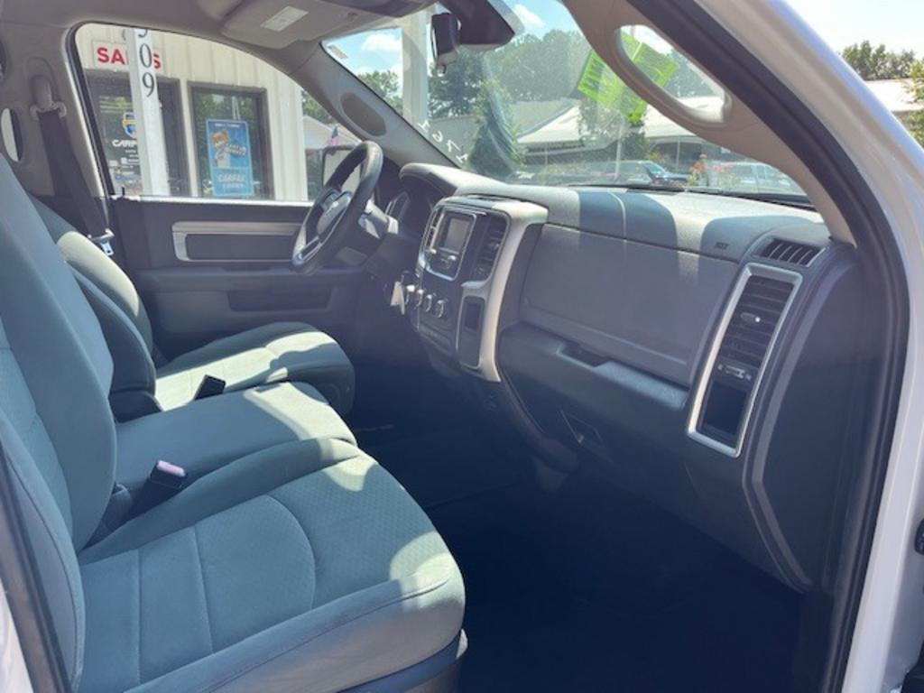 2016 Ram 1500 - $14,995
