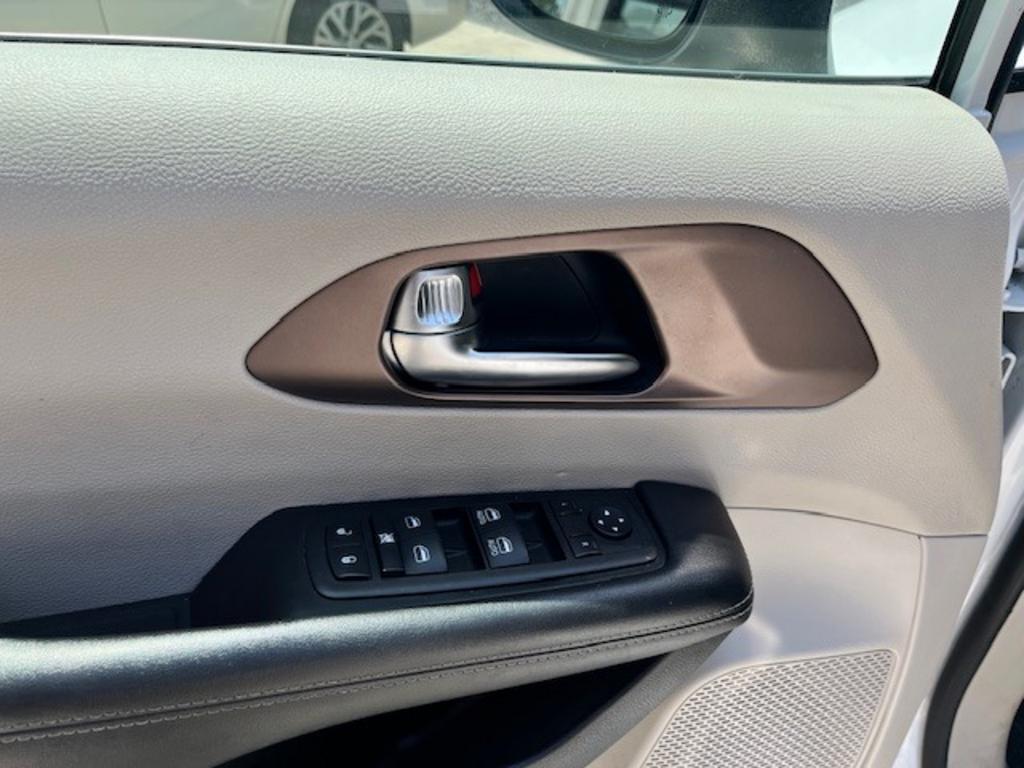 2023 Chrysler Voyager - $14,945