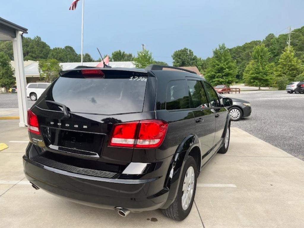 2015 Dodge Journey - $11,995