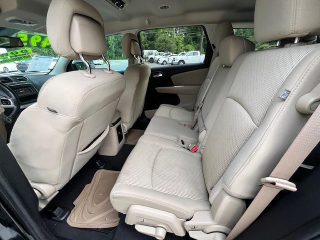 2015 Dodge Journey - $11,995