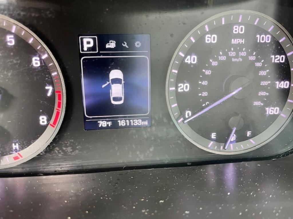 2017 Hyundai Sonata - $11,995