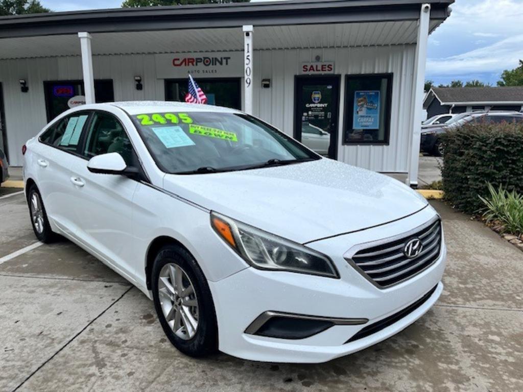 2017 Hyundai Sonata - $11,995