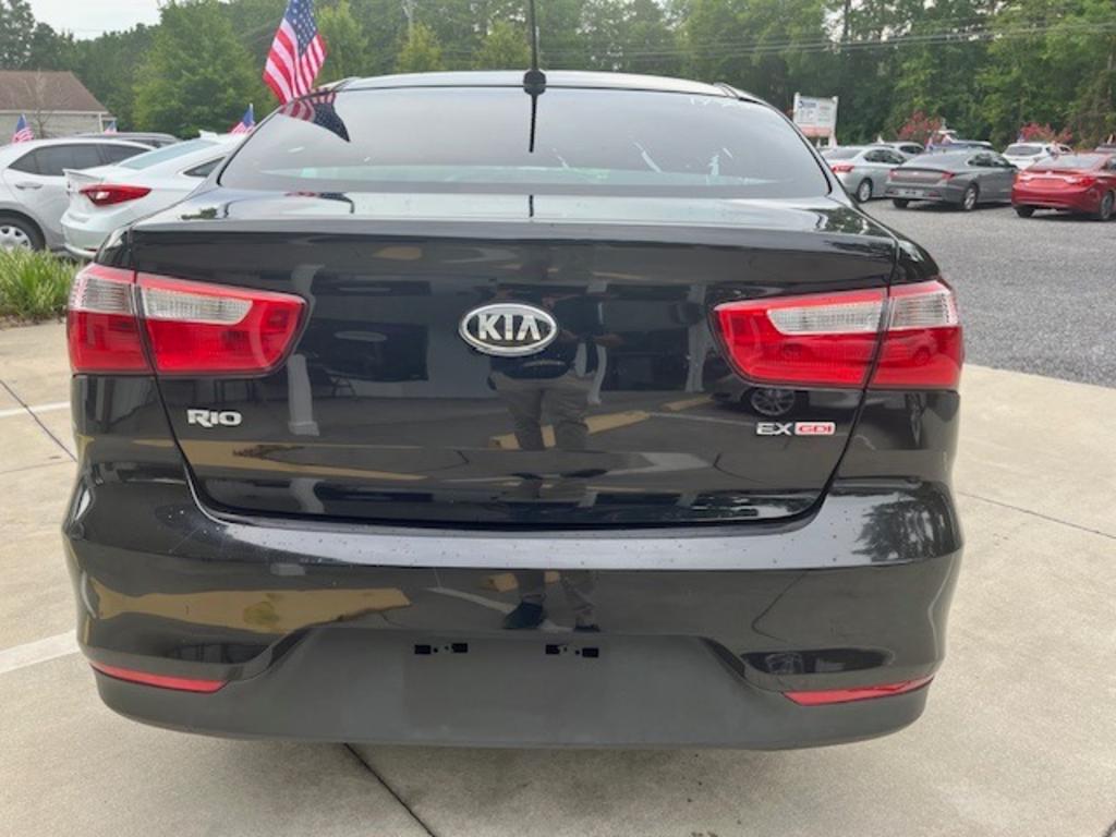2017 Kia Rio - $9,995