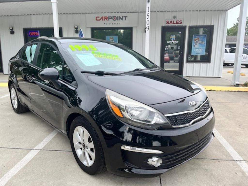 2017 Kia Rio - $9,995