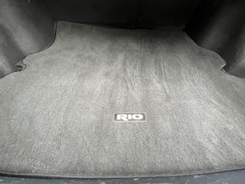 2017 Kia Rio - $9,995