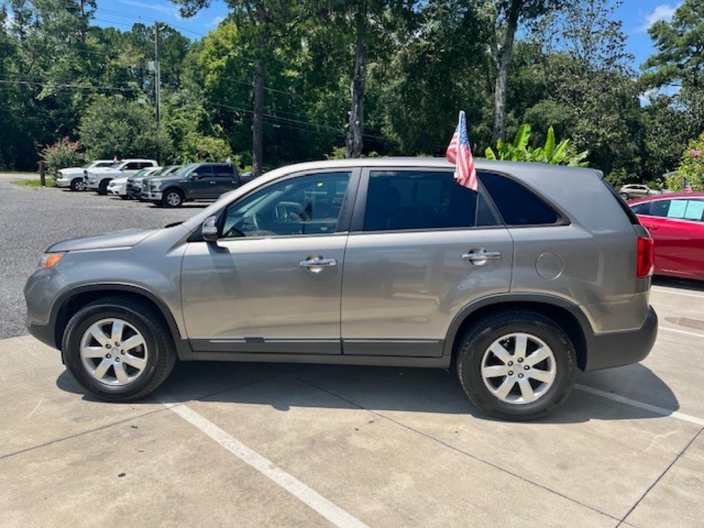 2013 Kia Sorento - $9,995