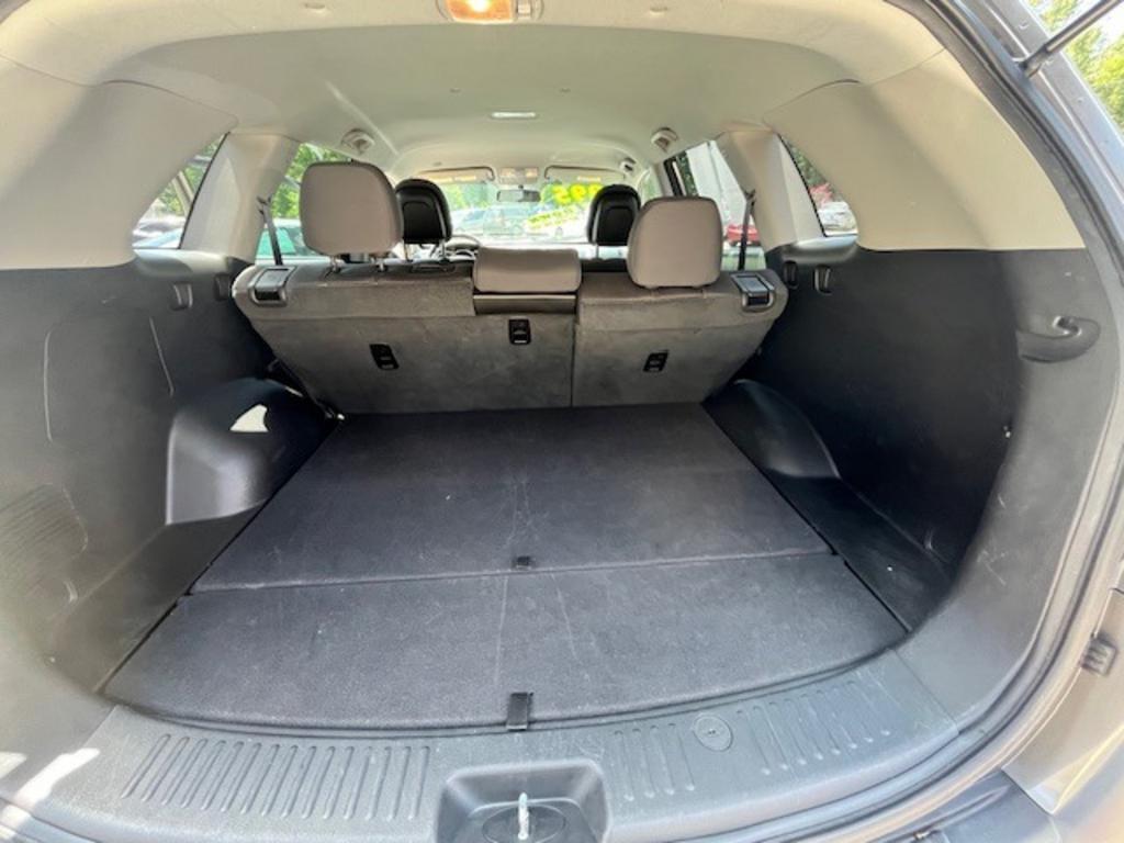 2013 Kia Sorento - $9,995