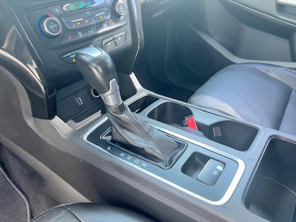 2017 Ford Escape - $11,995