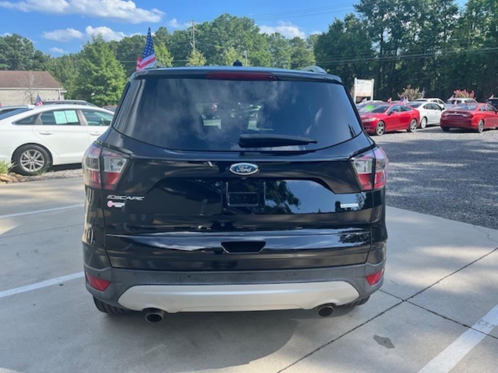 2017 Ford Escape - $11,995