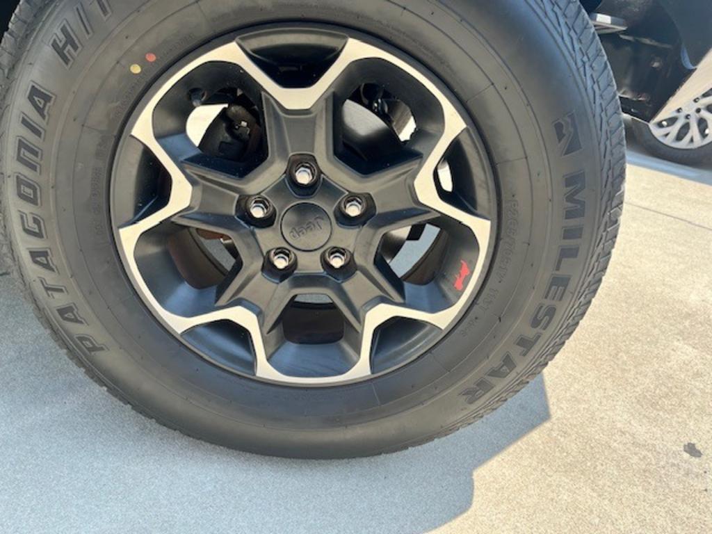 2015 Jeep Wrangler - $18,387