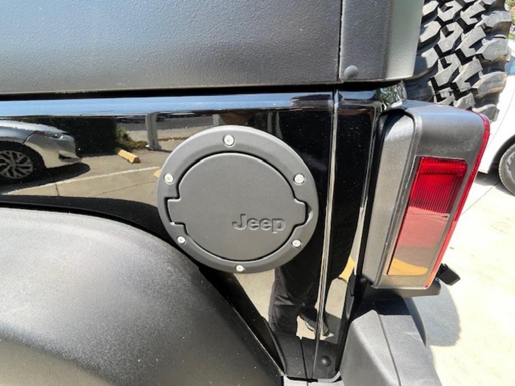 2015 Jeep Wrangler - $18,387