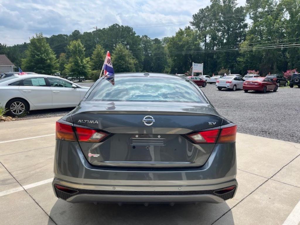 2021 Nissan Altima - $12,920