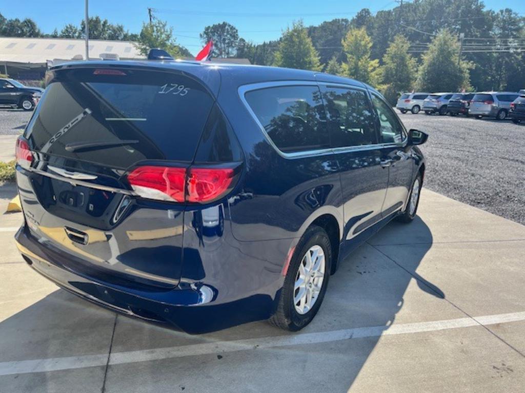 2017 Chrysler Pacifica - $10,995