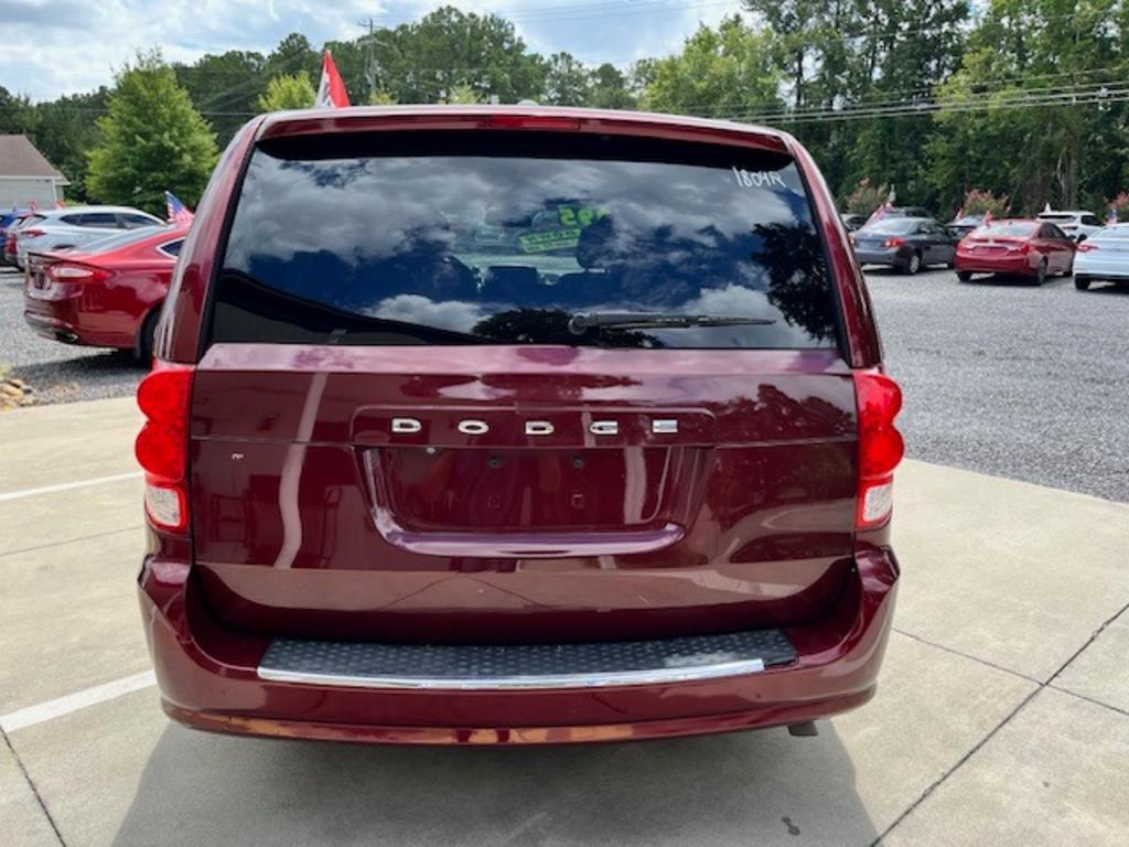 2019 Dodge Grand Caravan - $9,995