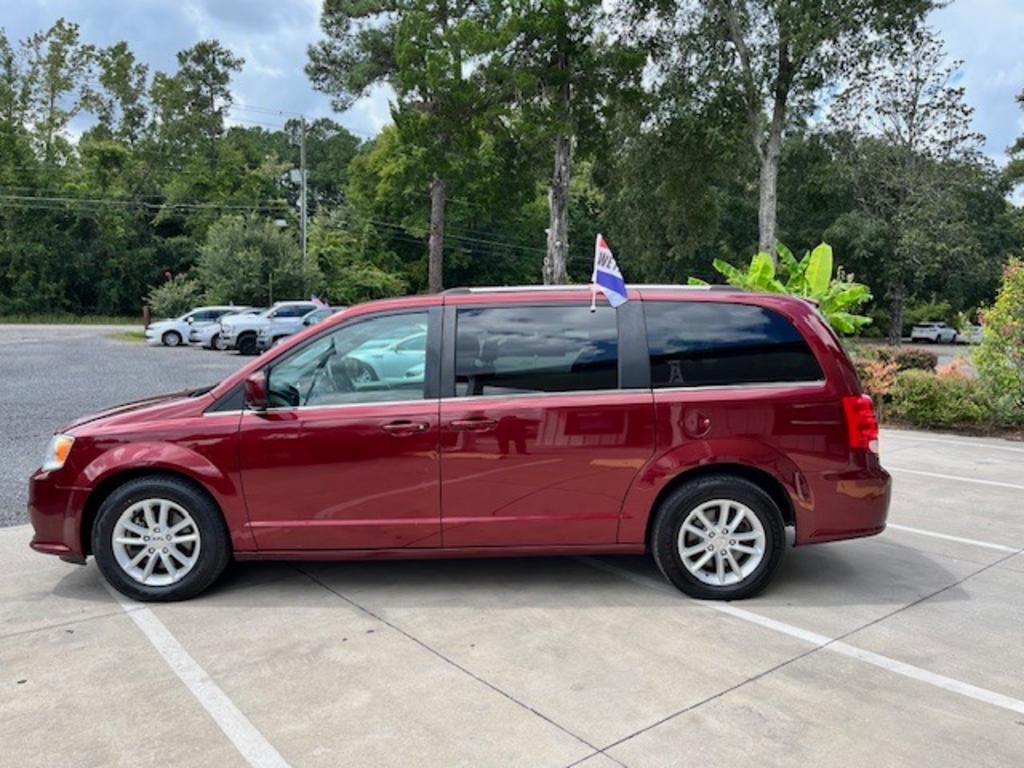 2019 Dodge Grand Caravan - $9,995