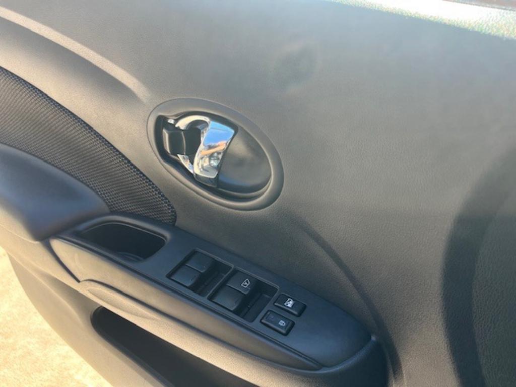 2017 Nissan Versa - $9,995