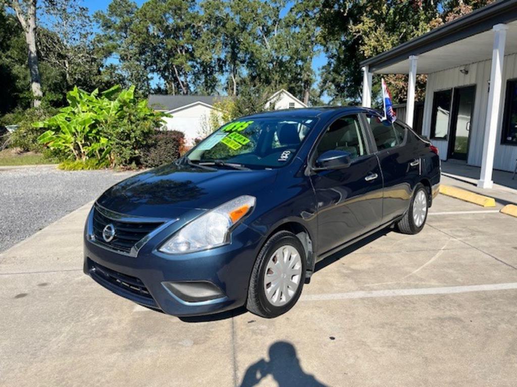 2017 Nissan Versa - $9,995