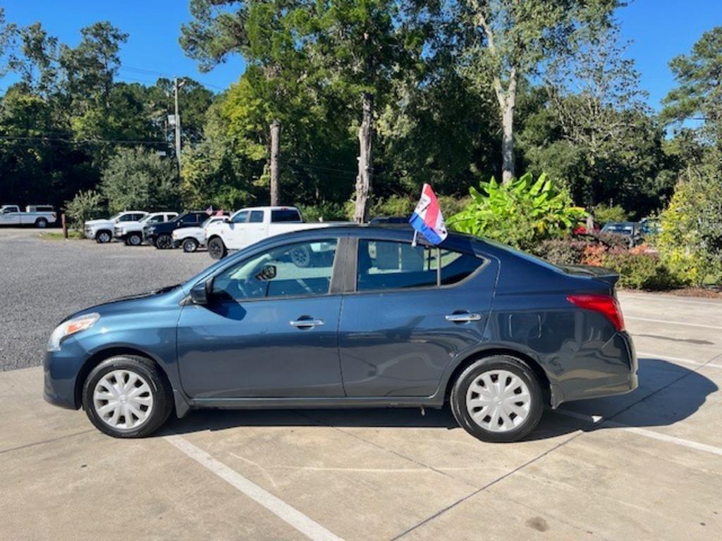 2017 Nissan Versa - $9,995