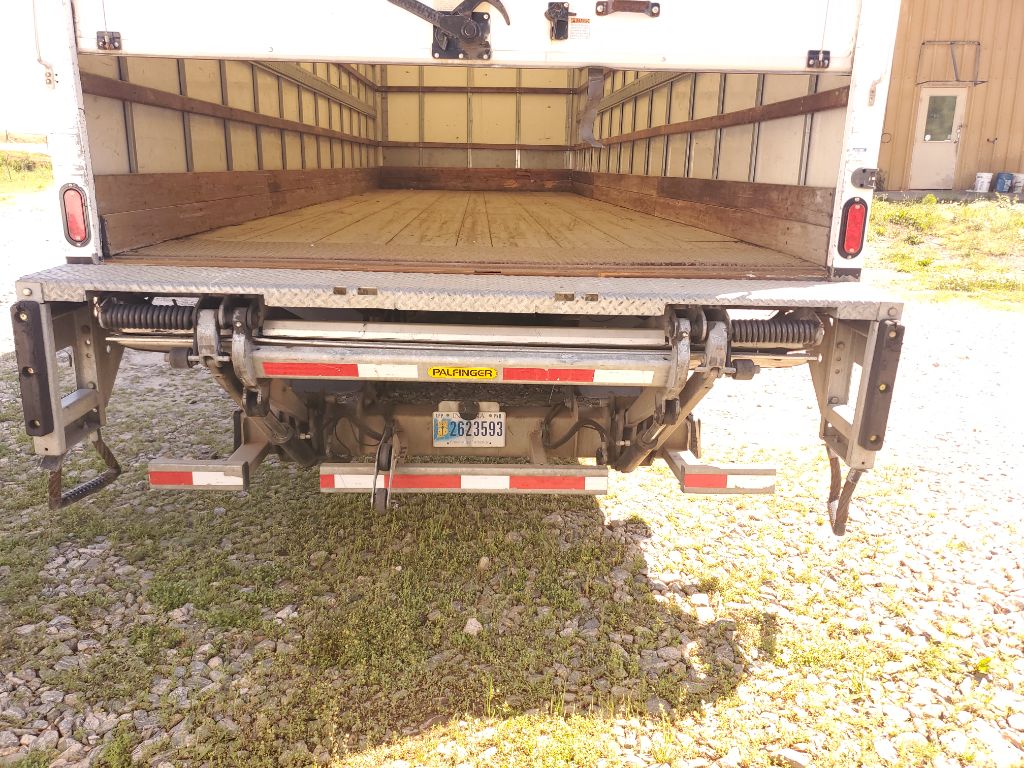 2018 International 4300  photo