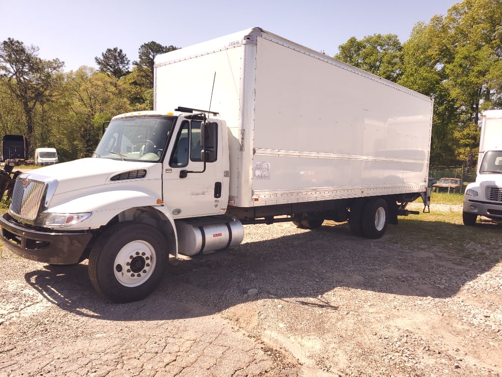 2018 International 4300  photo