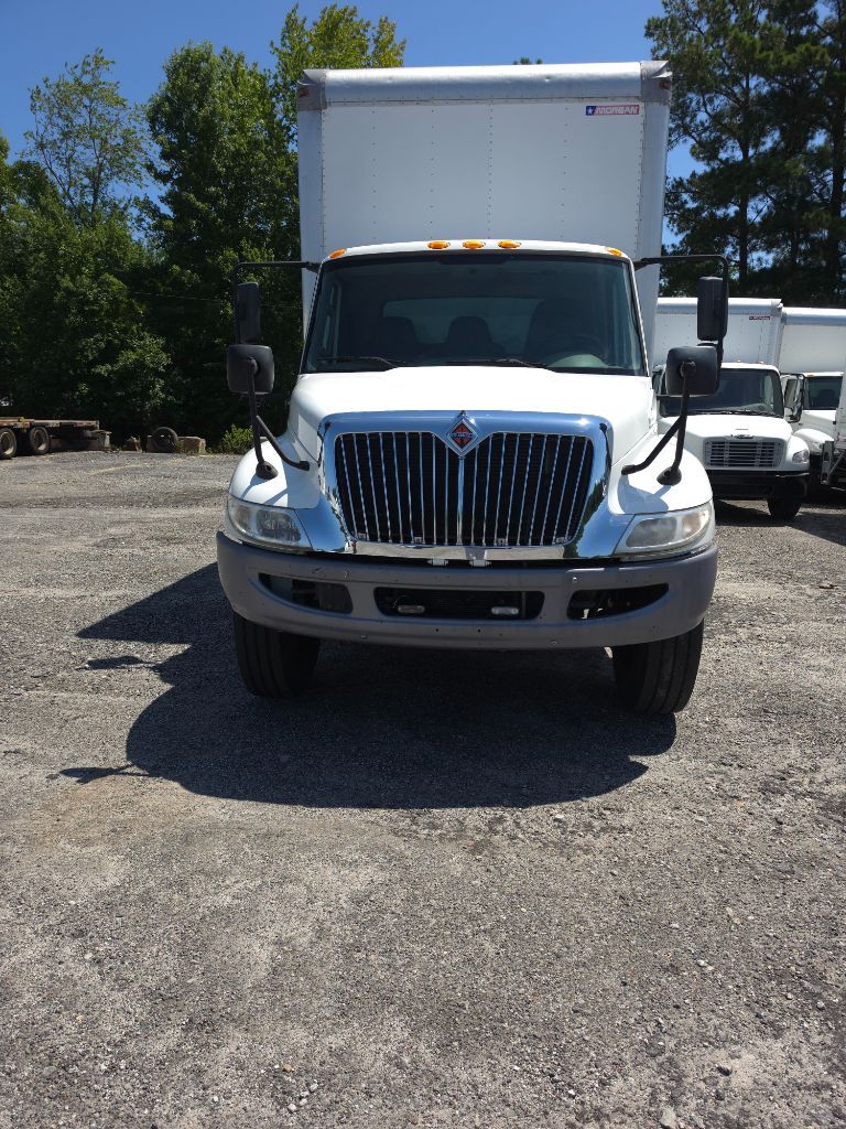 2018 INTERNATIONAL  4300 - $28,995