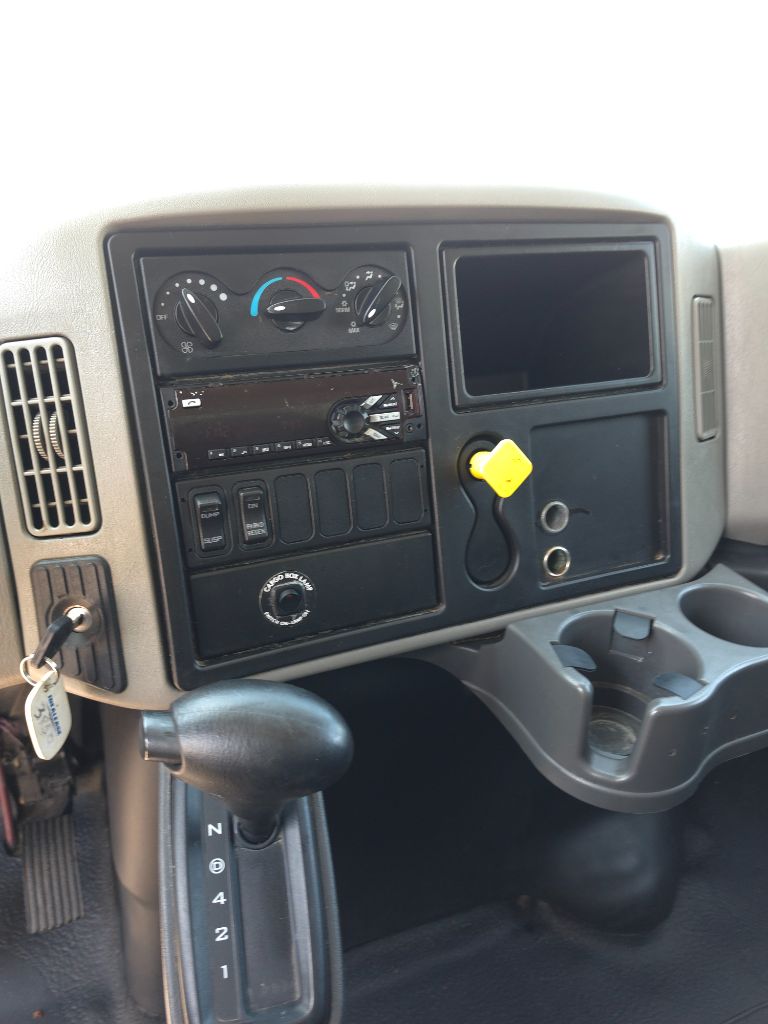 2018 INTERNATIONAL  4300 - $28,995