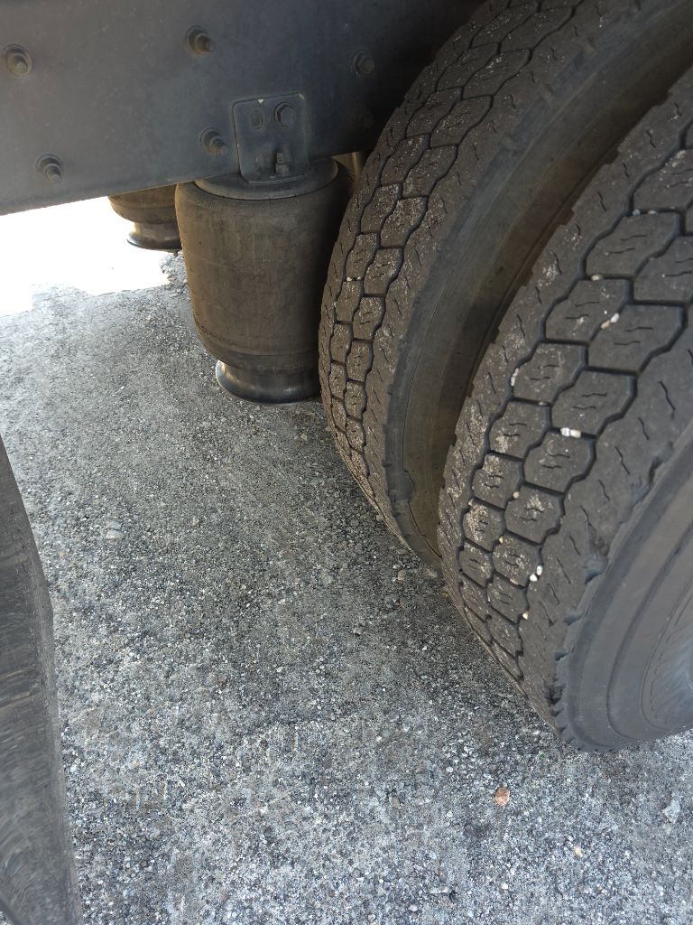 2018 INTERNATIONAL 4300
