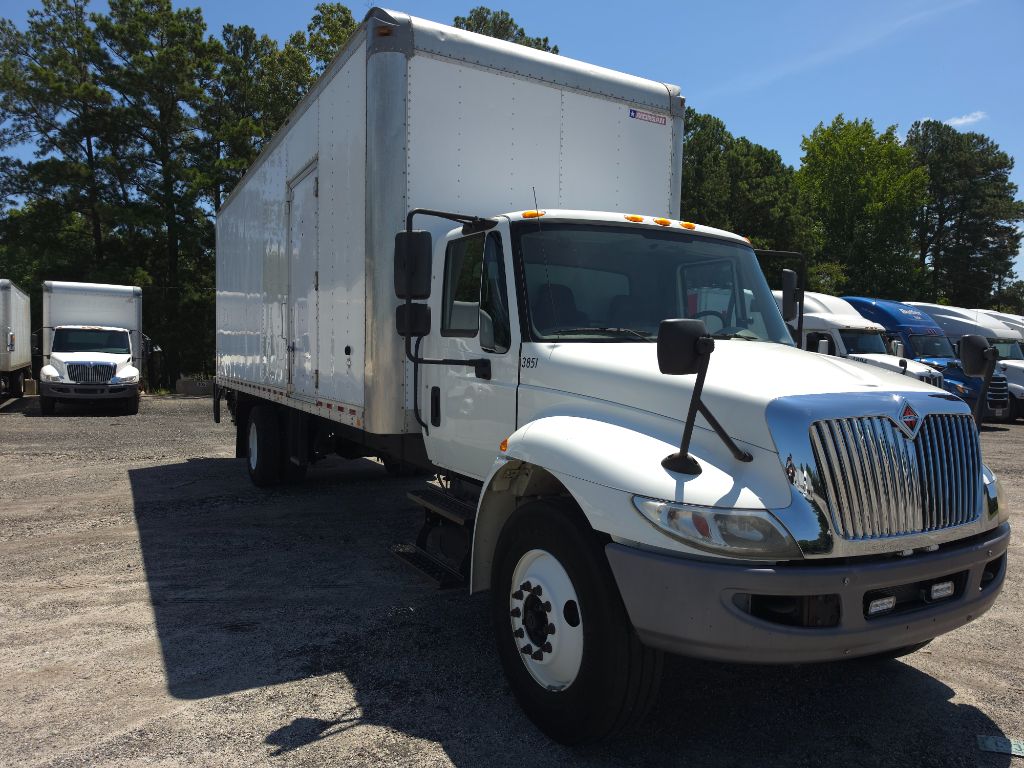 2018 INTERNATIONAL 4300