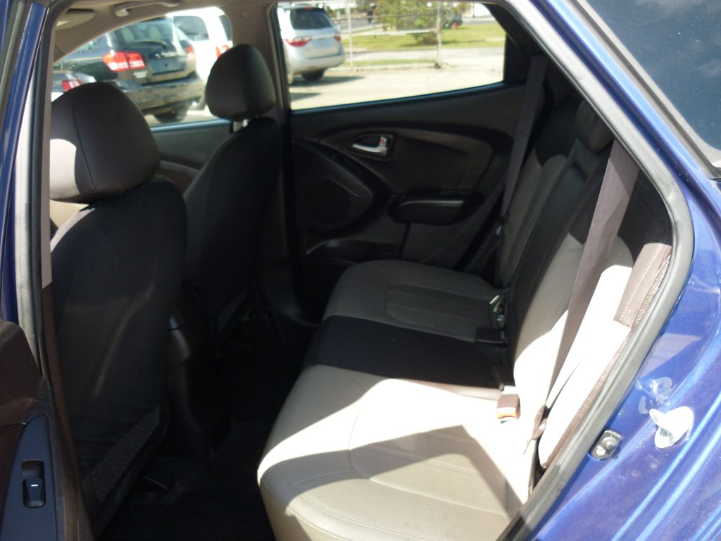 2013 Hyundai Tucson GLS photo