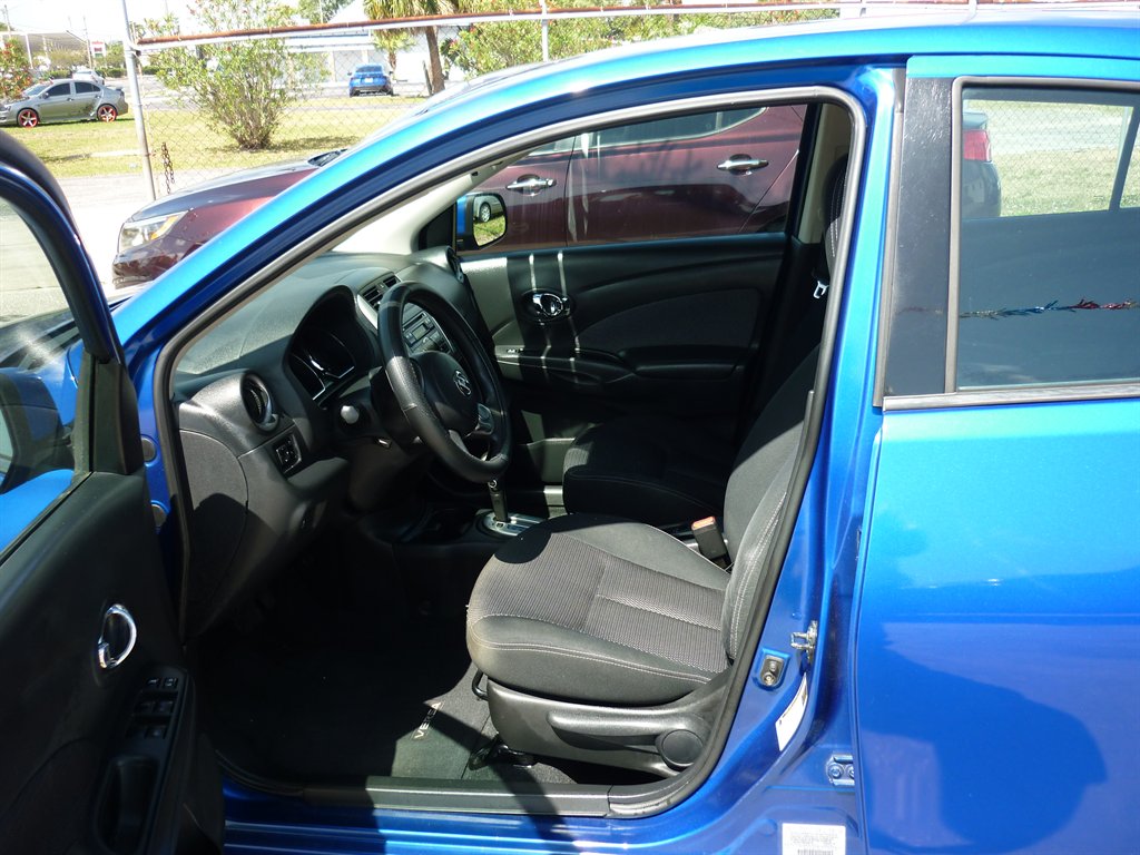 2014 Nissan Versa - $7,599