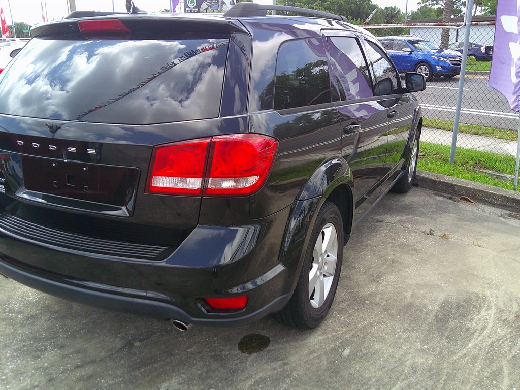 2012 Dodge Journey - $7,999