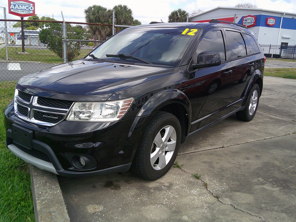 2012 Dodge Journey - $7,999