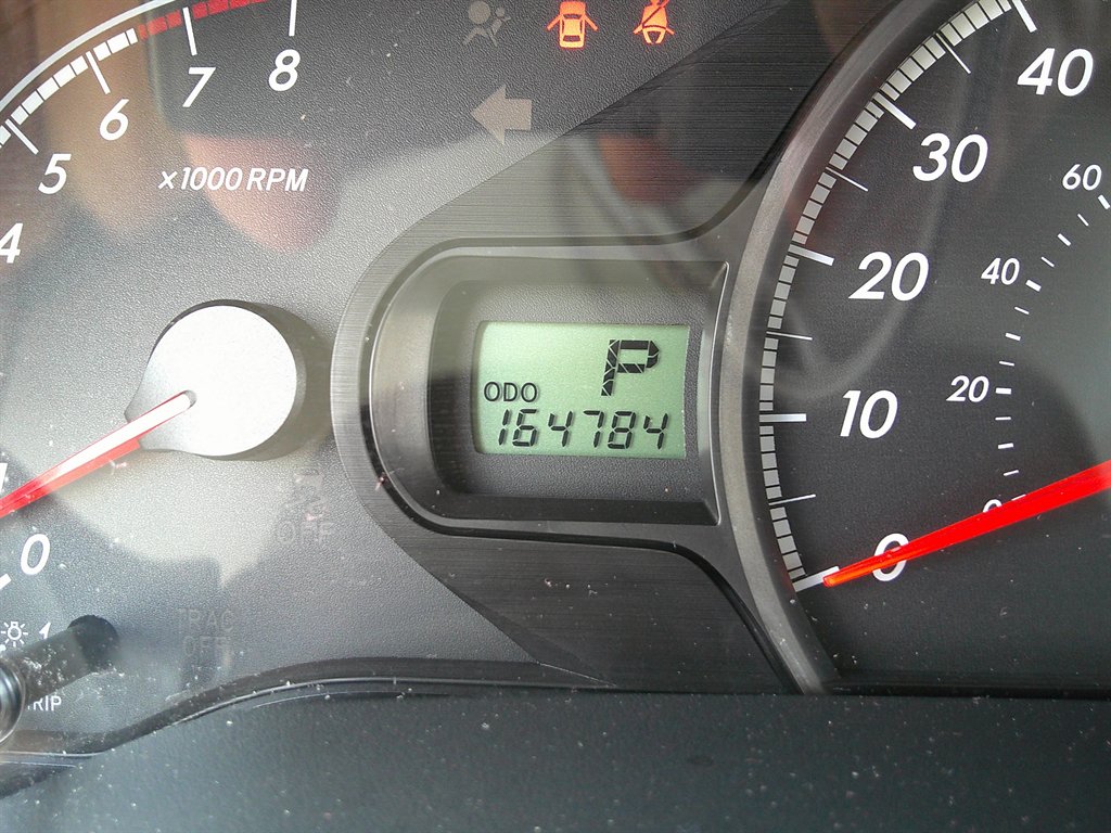 2014 Toyota Sienna - $10,999