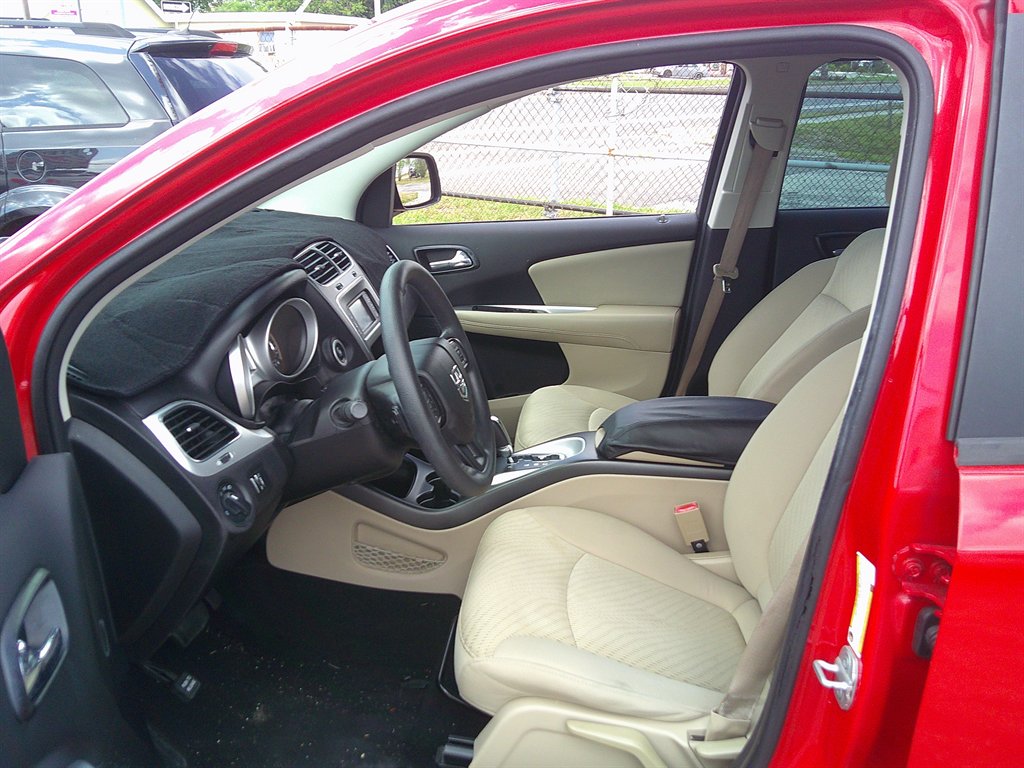 2013 Dodge Journey - $7,999