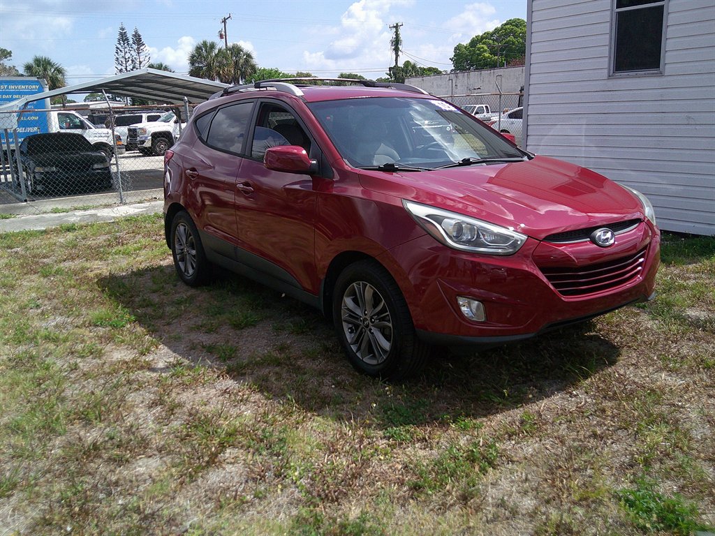 2015 Hyundai Tucson - $8,599