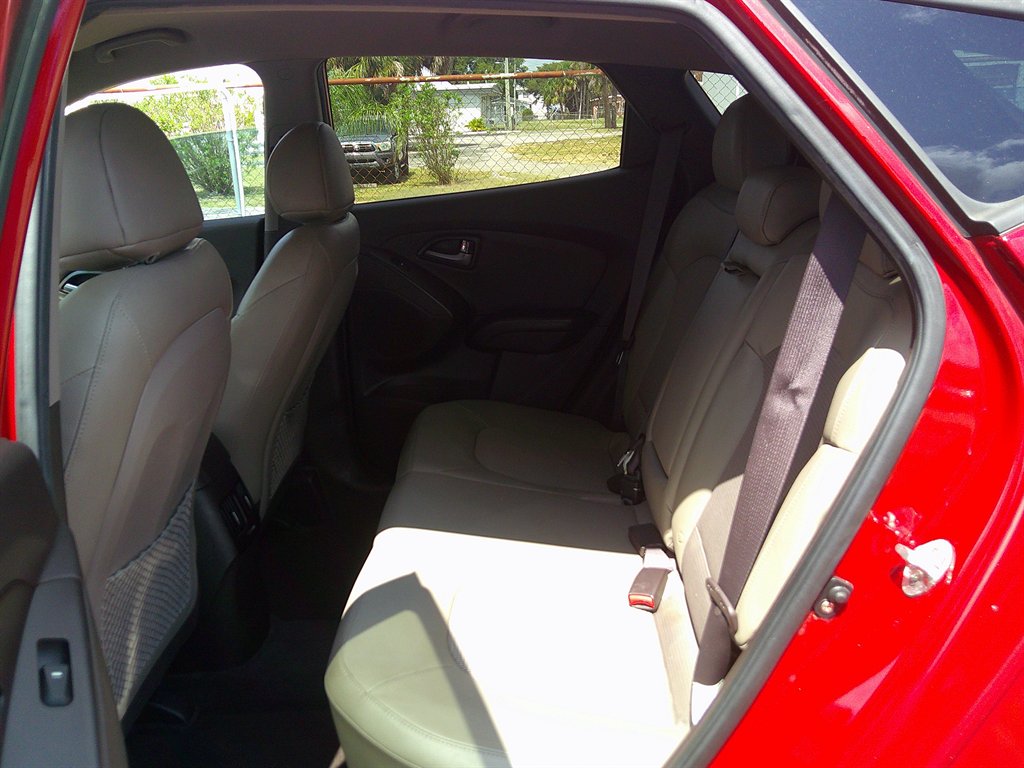 2015 Hyundai Tucson - $8,599