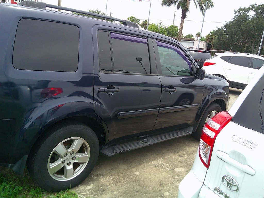 2011 Honda Pilot - $7,999