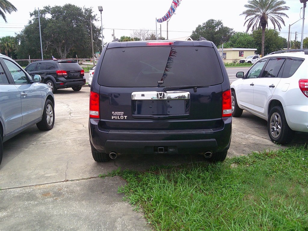 2011 Honda Pilot - $7,999