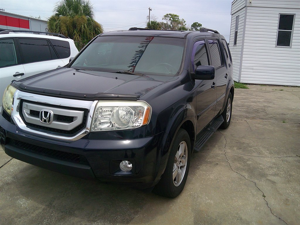 2011 Honda Pilot - $7,999