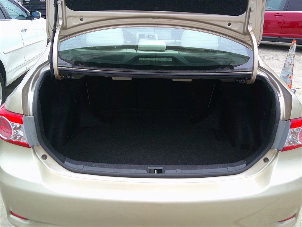 2011 Toyota Corolla - $7,999