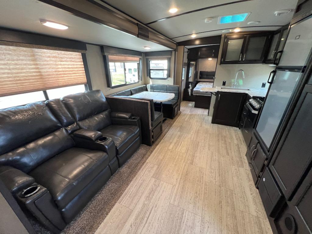 2018 Grand Design Imagine - $16,900
