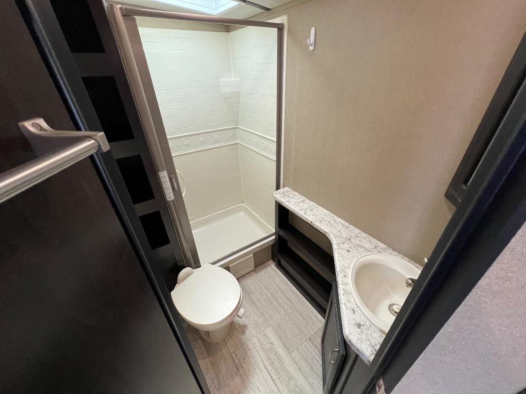2018 Grand Design Imagine - $16,900