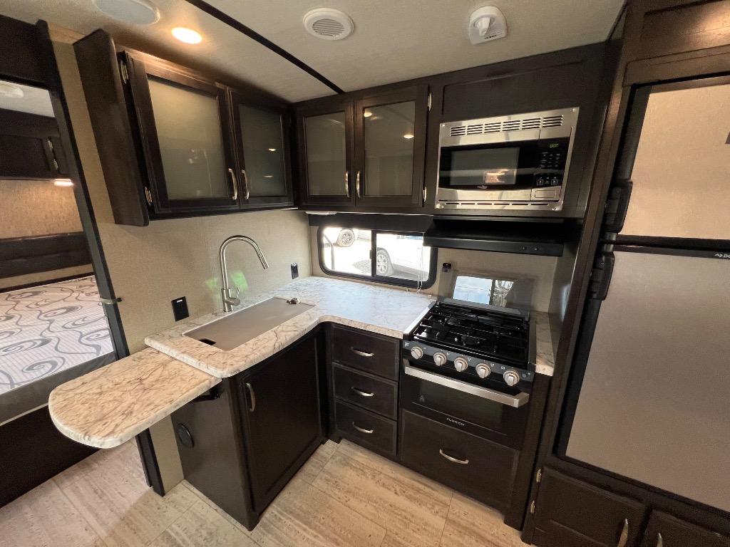 2018 Grand Design Imagine - $16,900