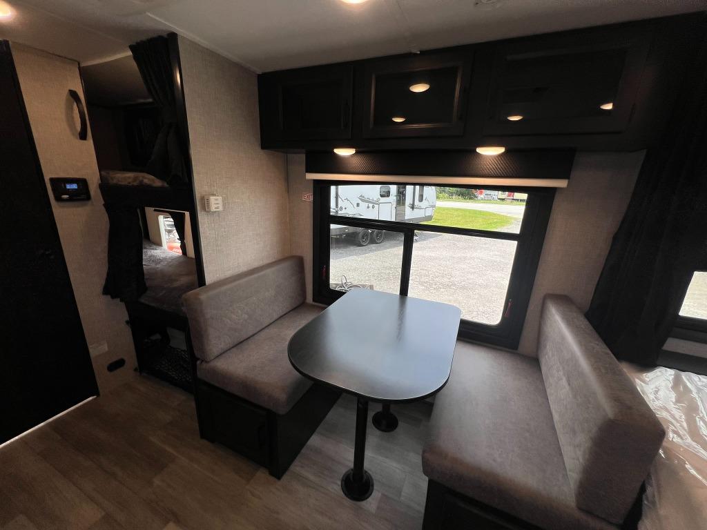 2022 Jayco Jayco - $16,900