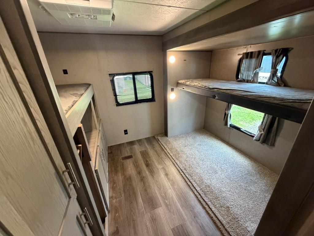2022 Forest River Catalina - $24,900