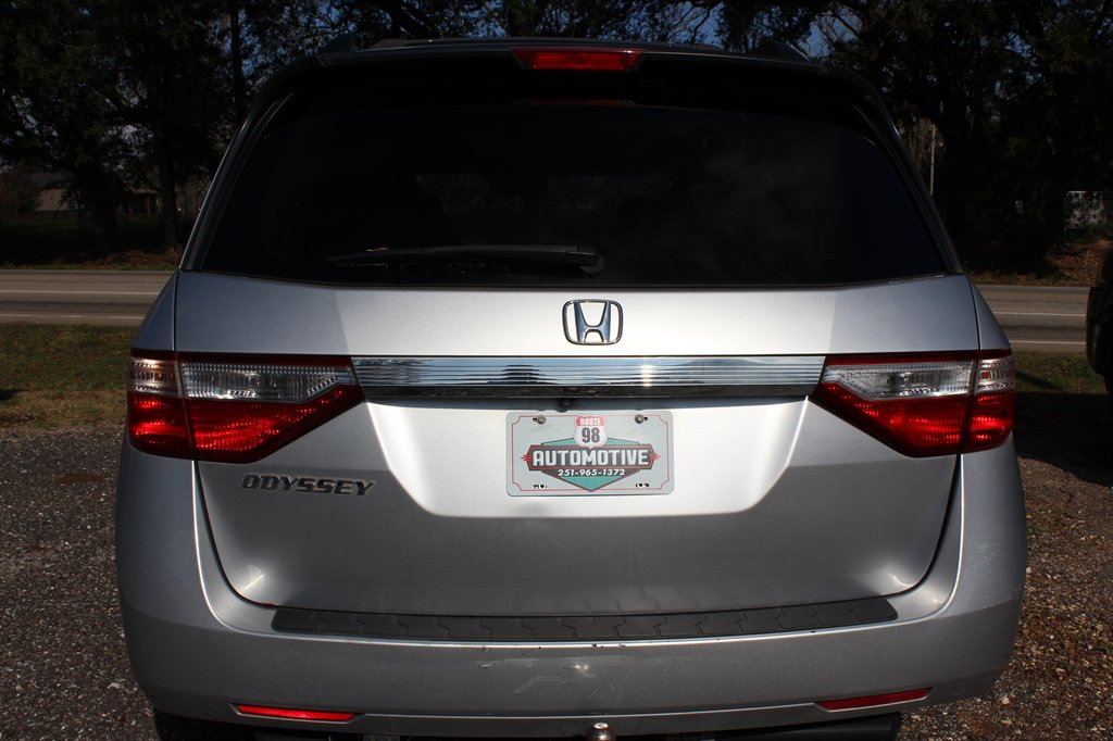 2013 Honda Odyssey - $8,900