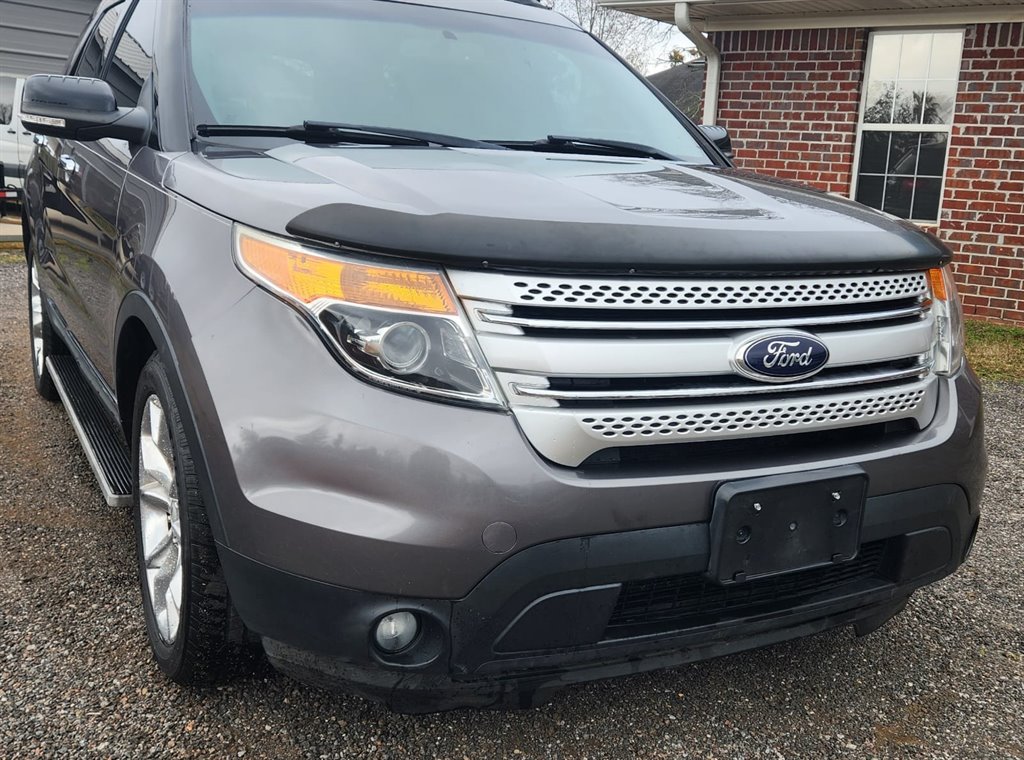 2013 Ford Explorer XLT photo