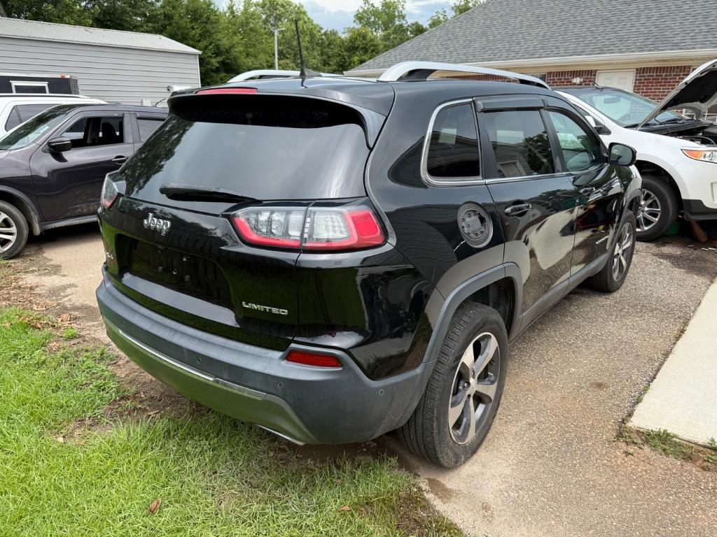 2019 Jeep Cherokee