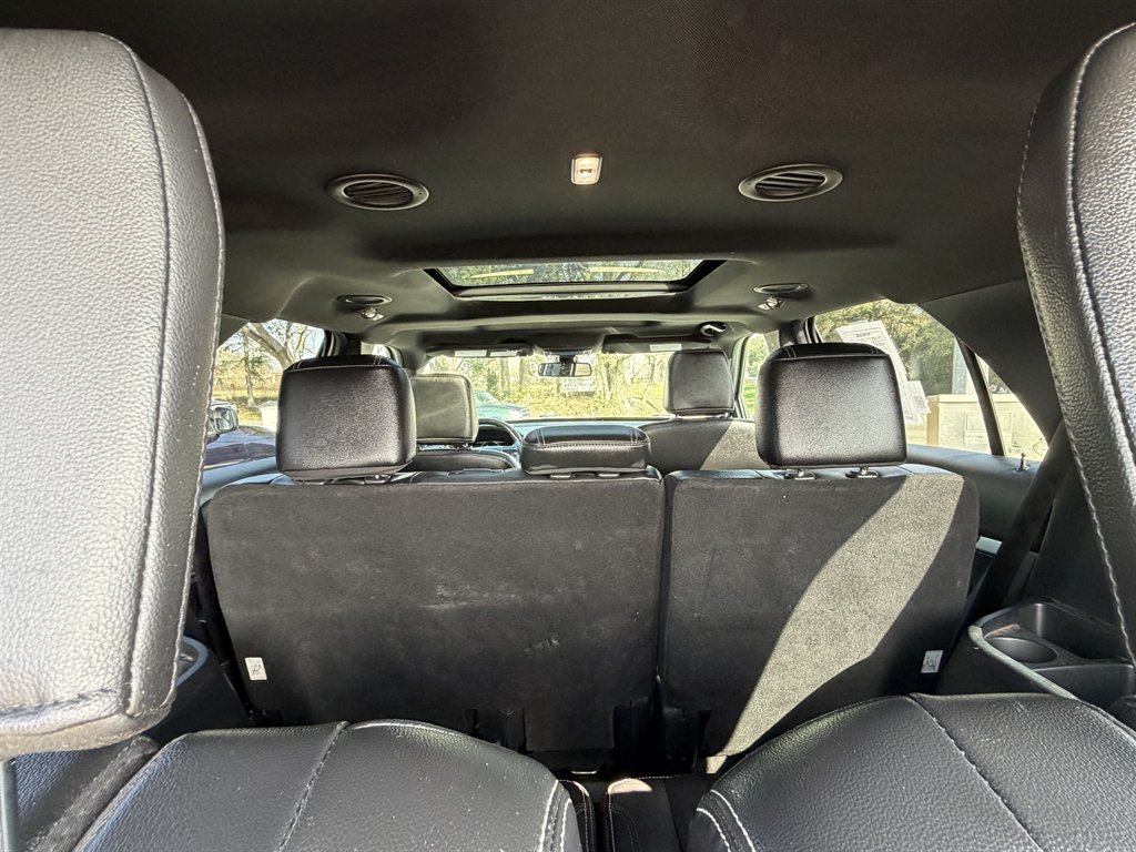 2018 Ford Explorer - $17,995