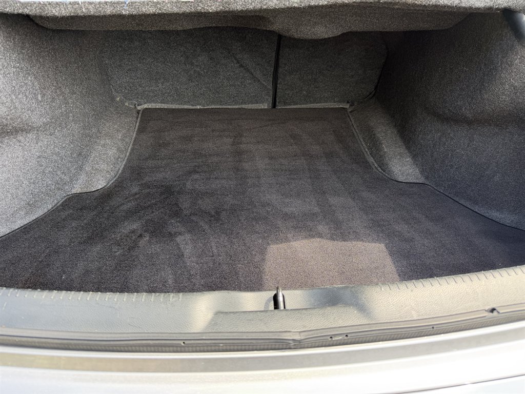 2018 Chrysler 300 - $9,995